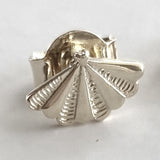 SANTIAGO Single Shell Mini Stud