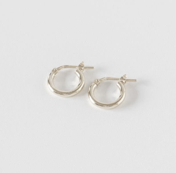 ESSENTIALS Mini Hoops 16mm