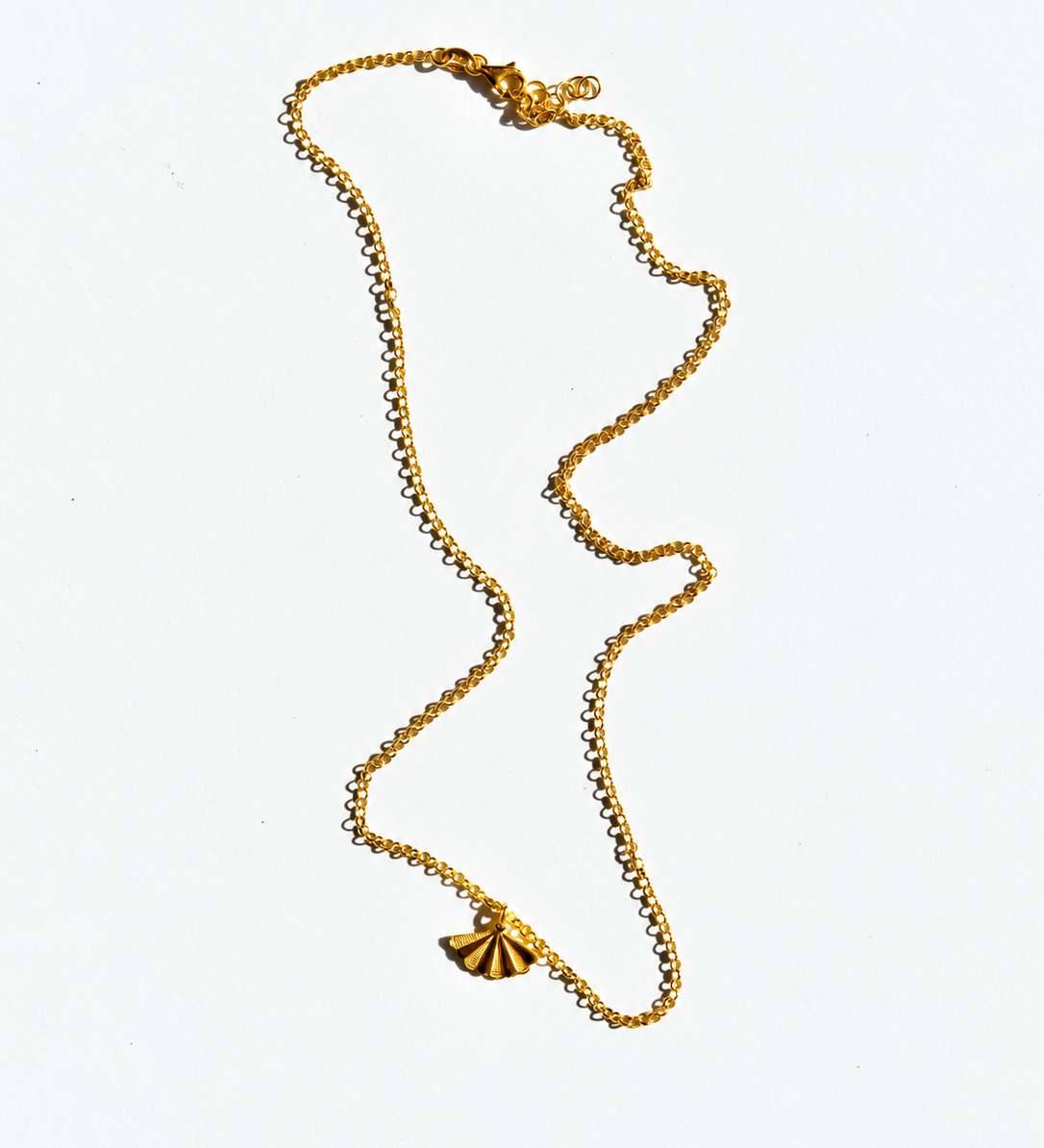 SANTIAGO Shell Necklace (Capsule)
