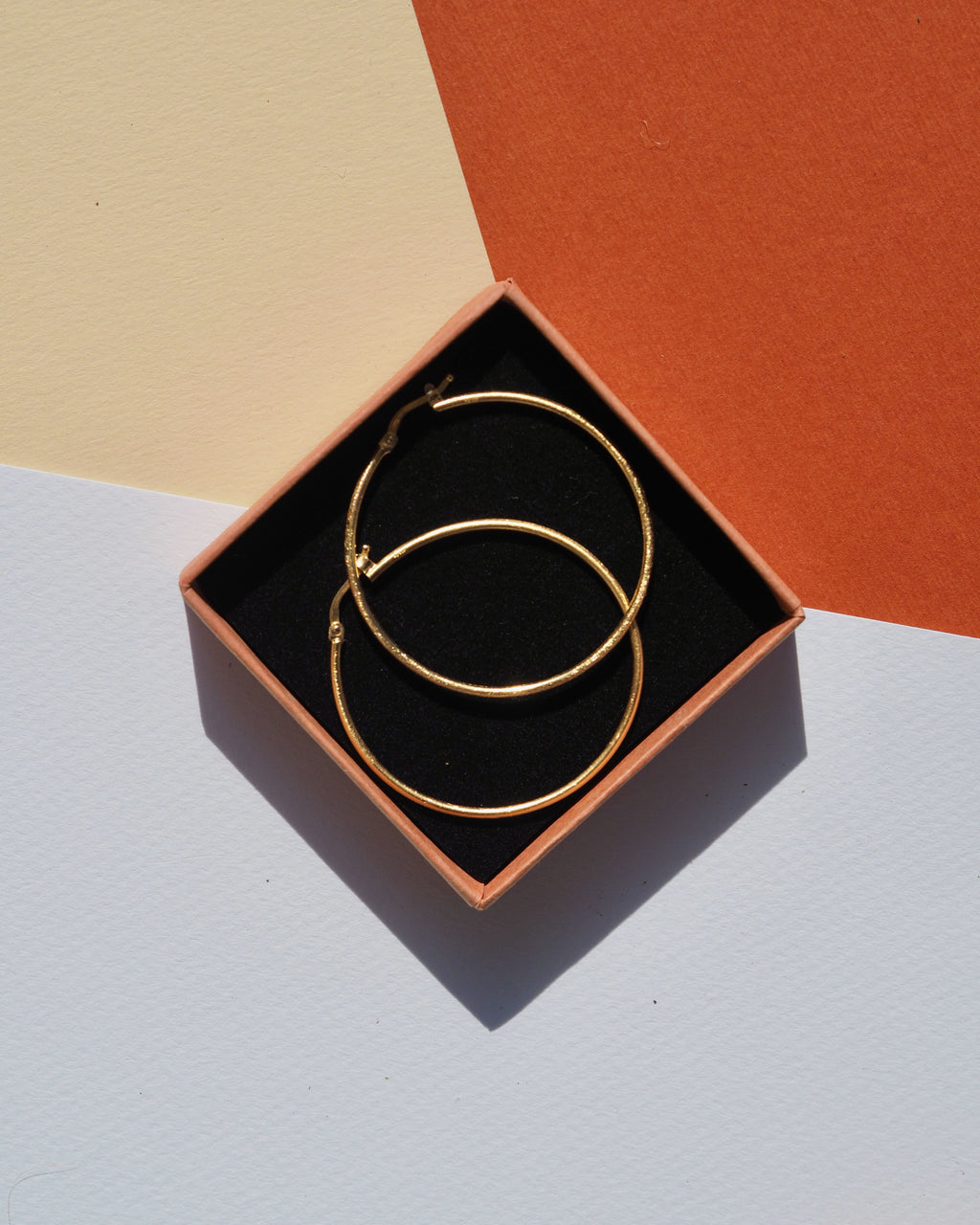 ESSENTIALS Big Hoops 4cm