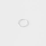 ESSENTIALS Thin Ring